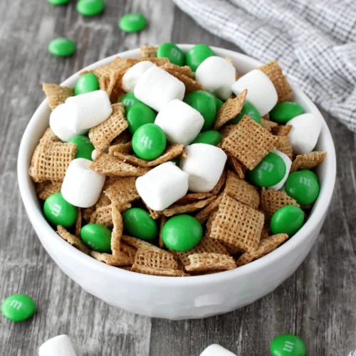 Delicious St. Patrick's Day Trail Mix Recipe 1 Festive St. Patrick's Day trail mix with green peanut M&M's.
