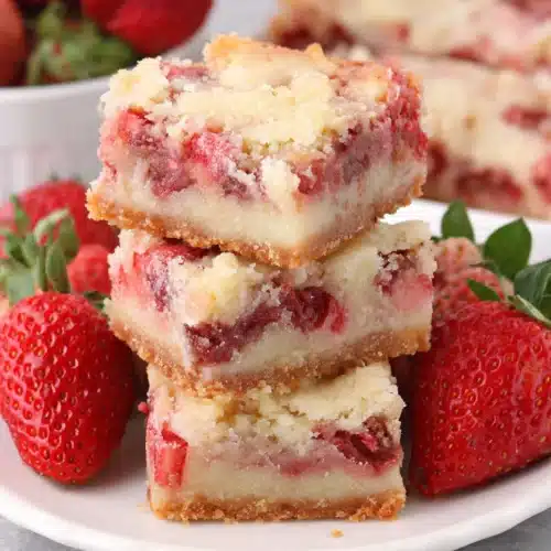 Strawberry pie bars, perfect summer dessert.
