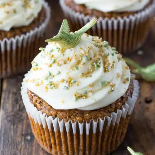 hummingbird cupcakes