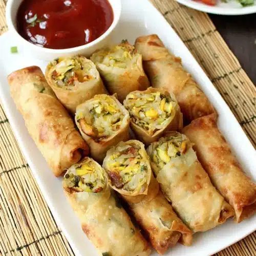 Delicious vegetable spring rolls perfect for a healthy snack.