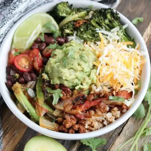Low carb burrito bowl with guacamole for a healthy meal.