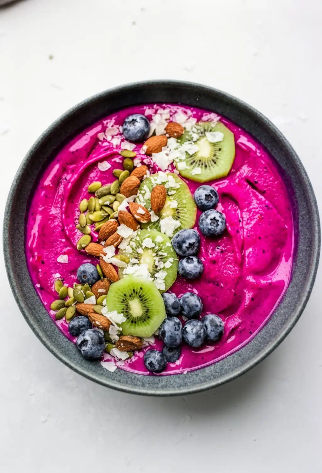 Delicious Dragon Fruit Smoothie Bowl: A Tropical Delight